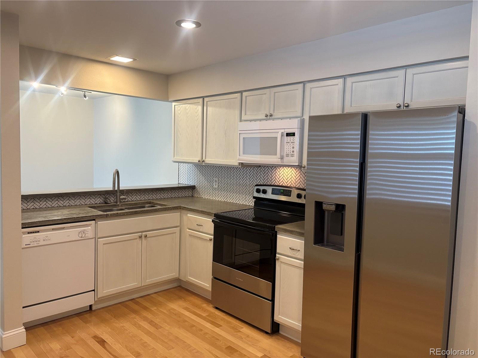 7175 S Gaylord Street Unit B