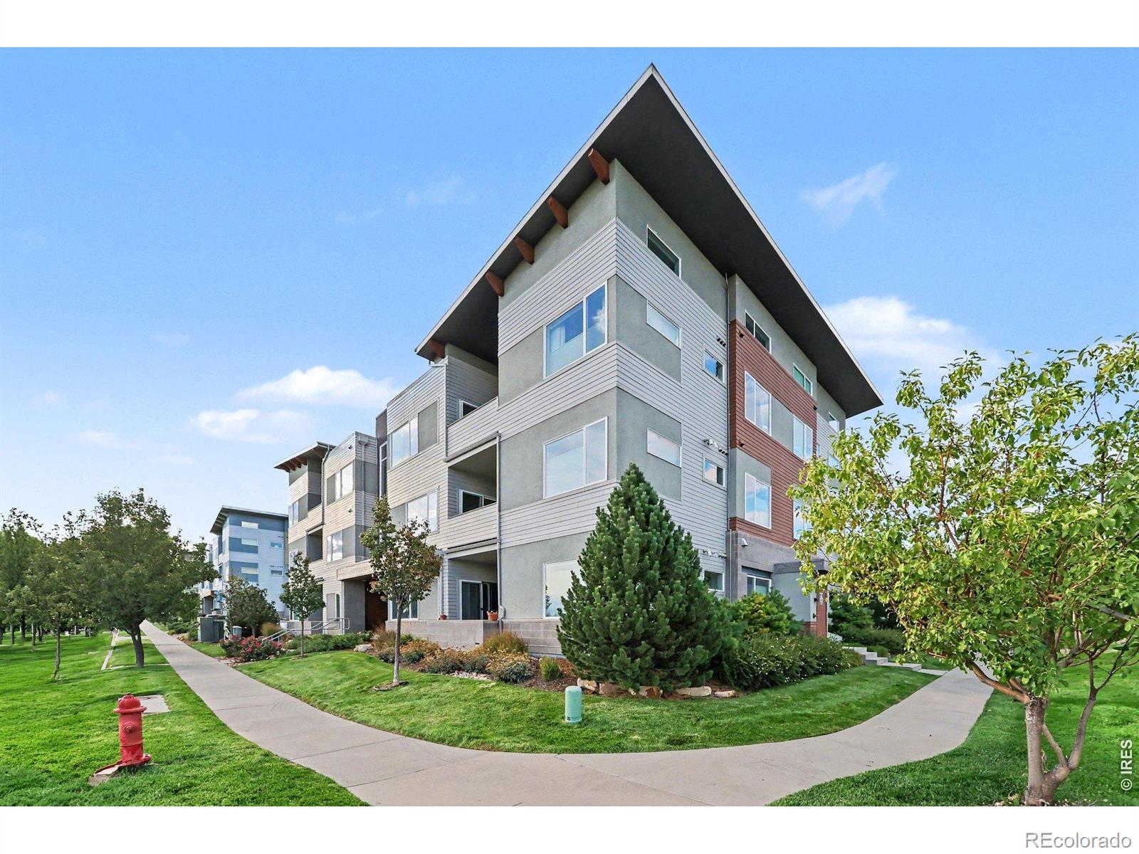 1585 Hecla Way Unit 304