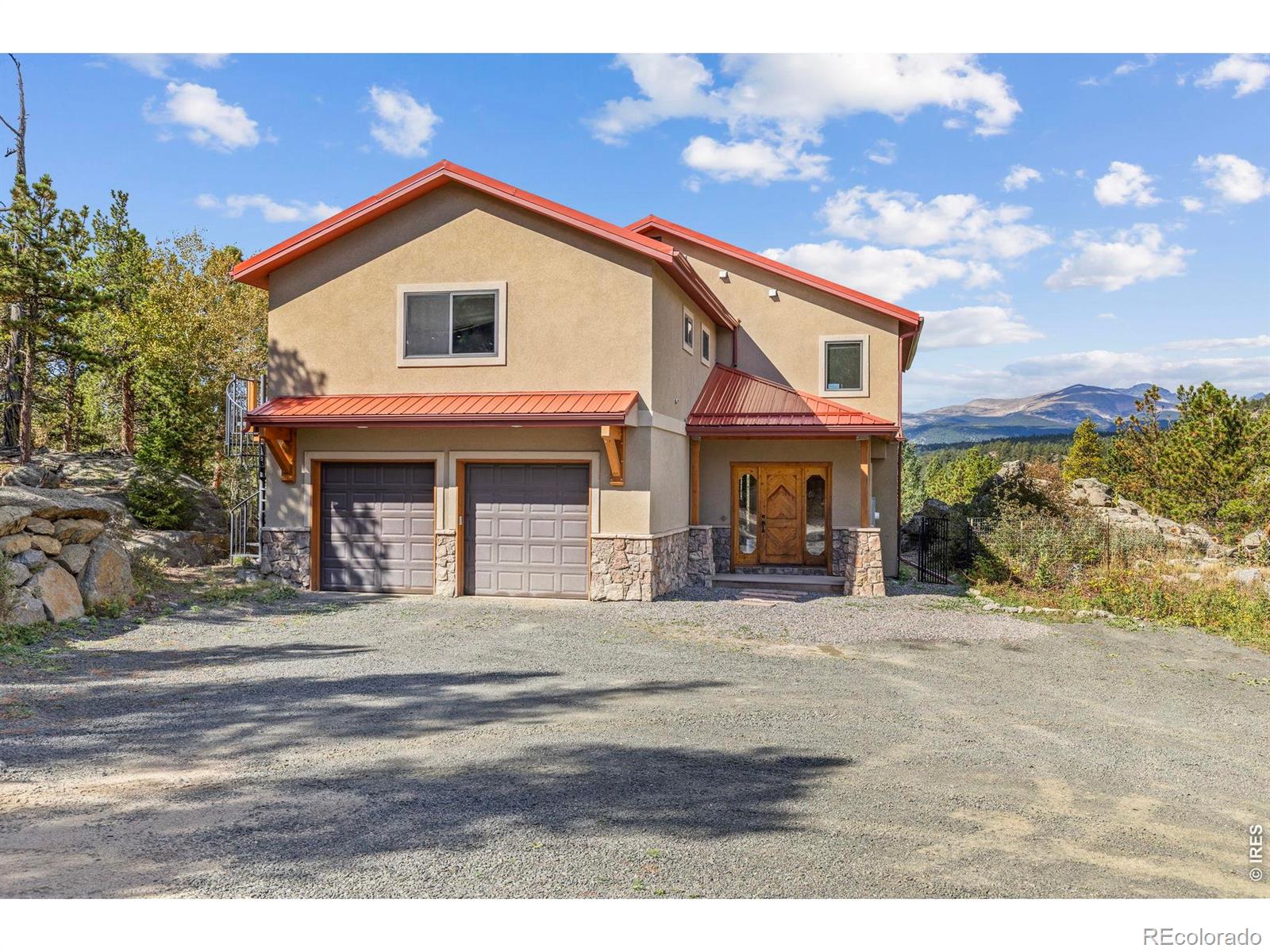 401 Shady Hollow