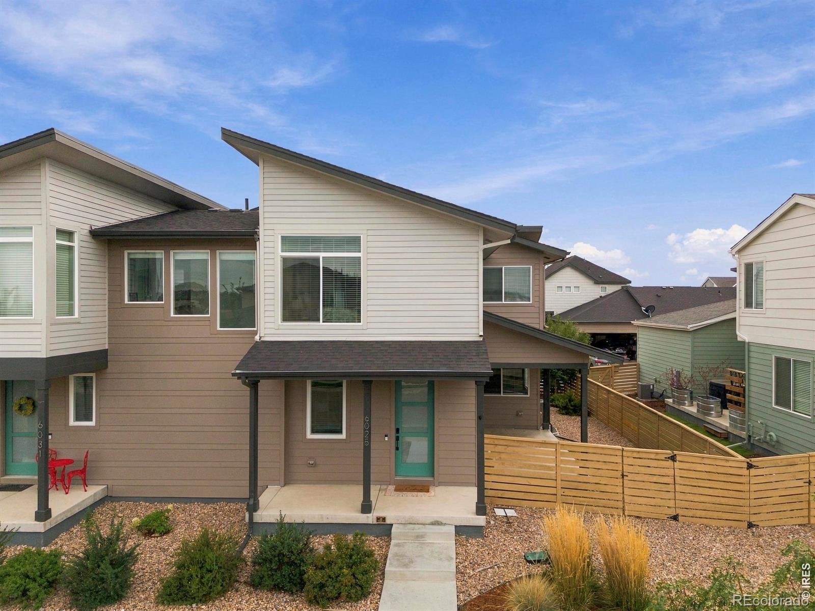 6025 Denys Drive