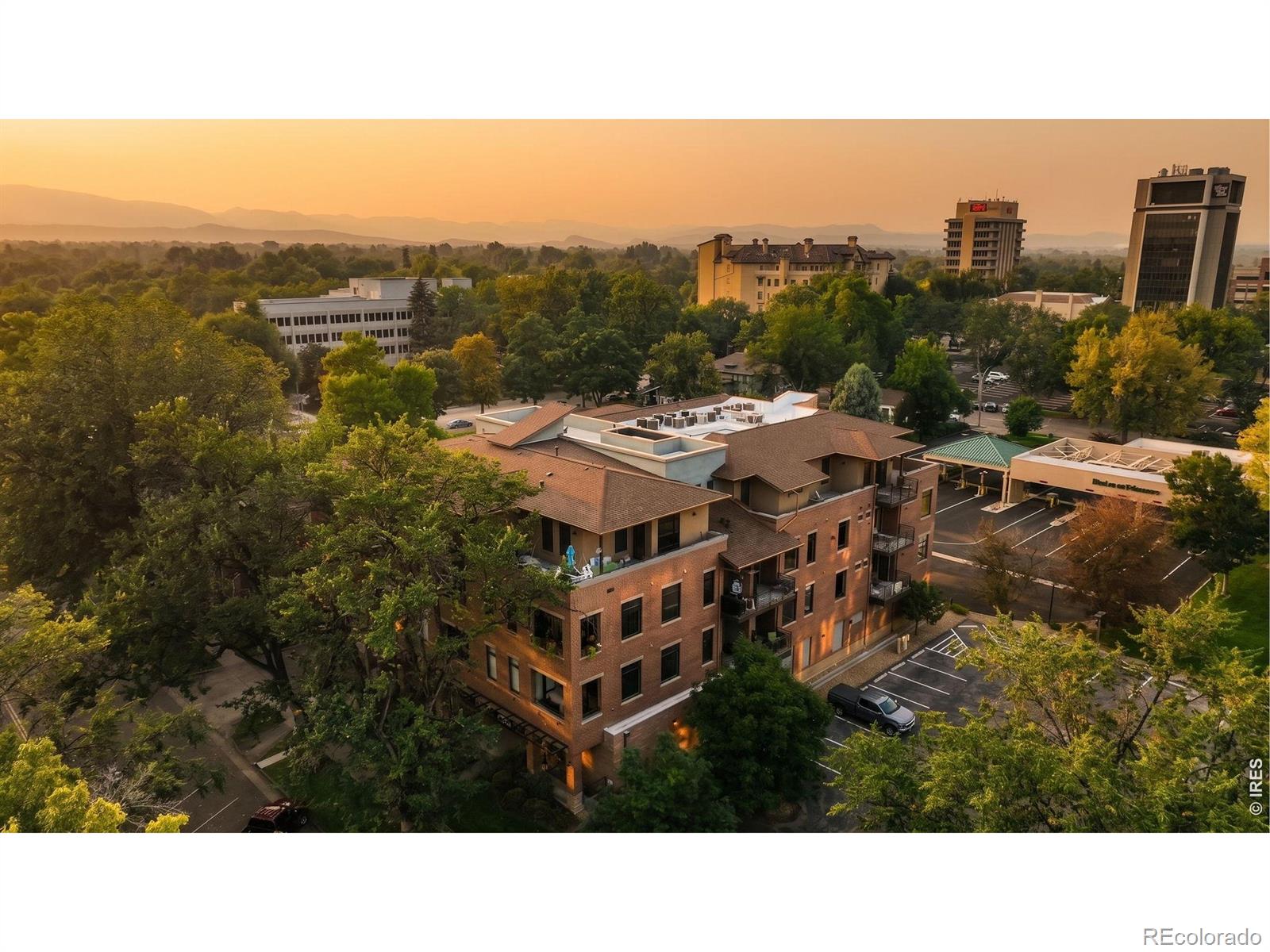 210 W Magnolia Street Unit 360