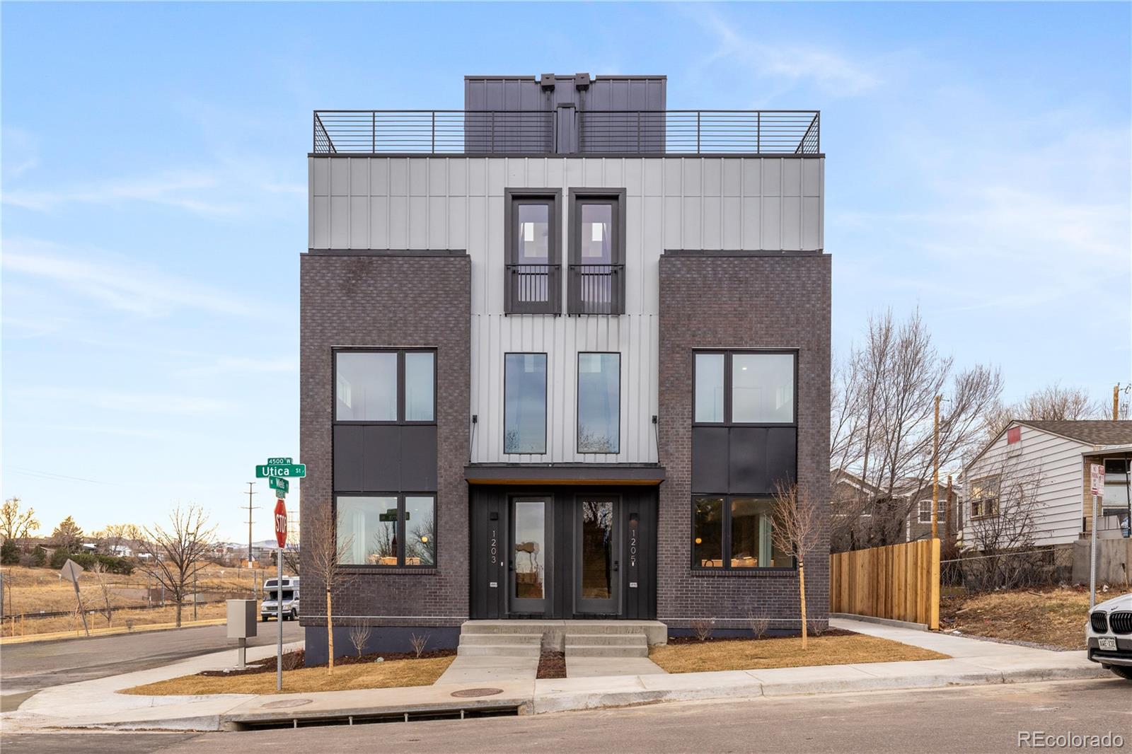 1205 N Utica Street