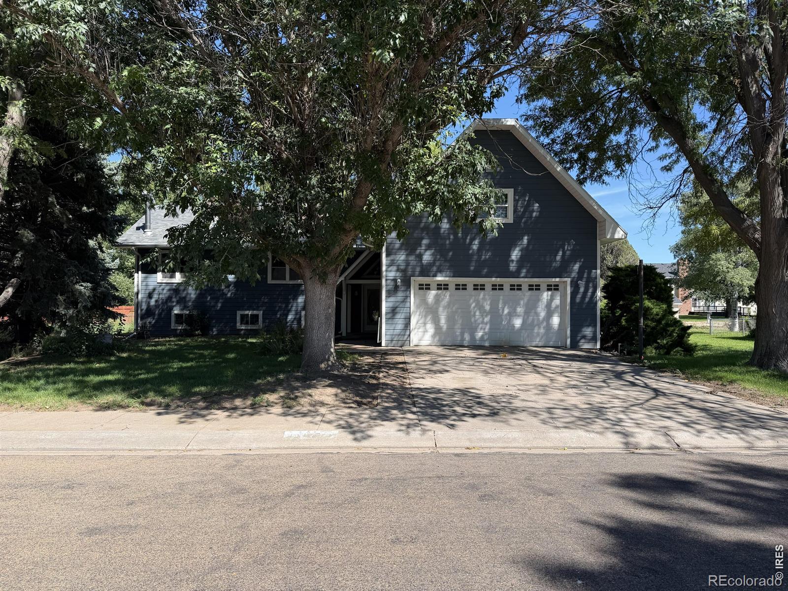 1143 S Baxter Avenue