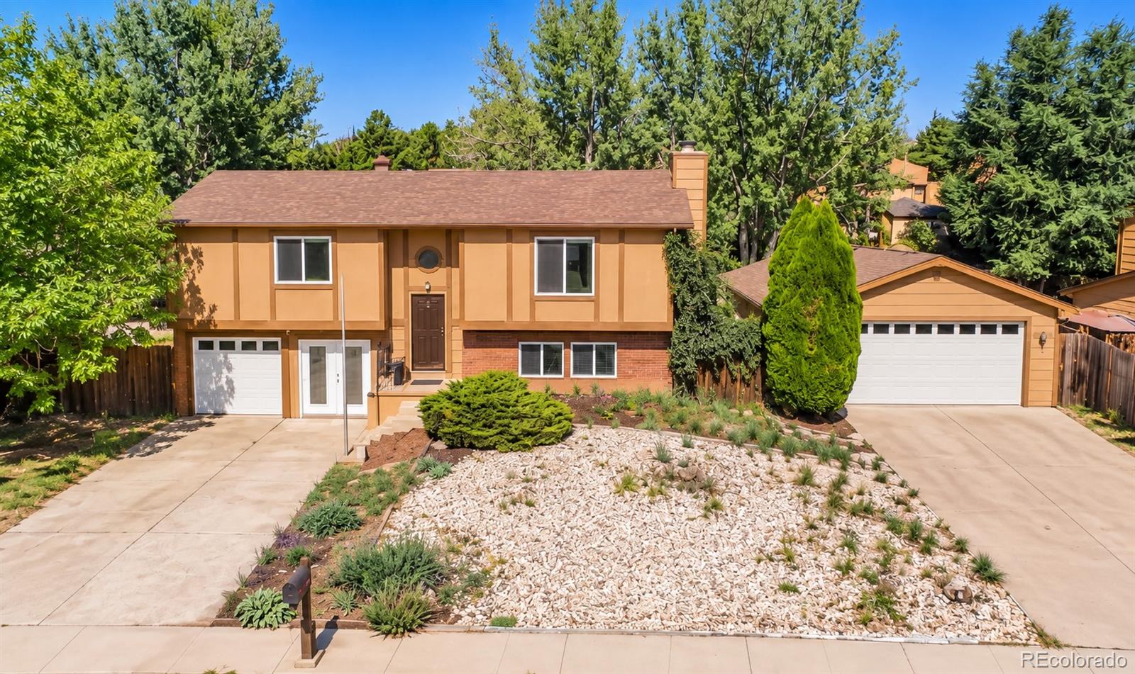 1115 Nolte Drive
