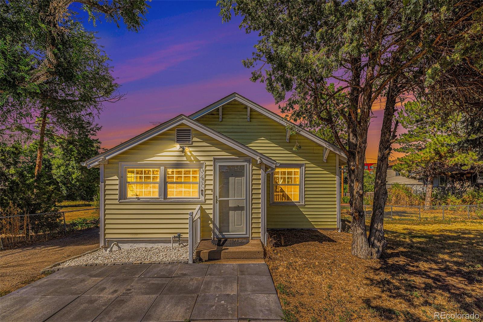 347 W Rafferty Gardens Avenue