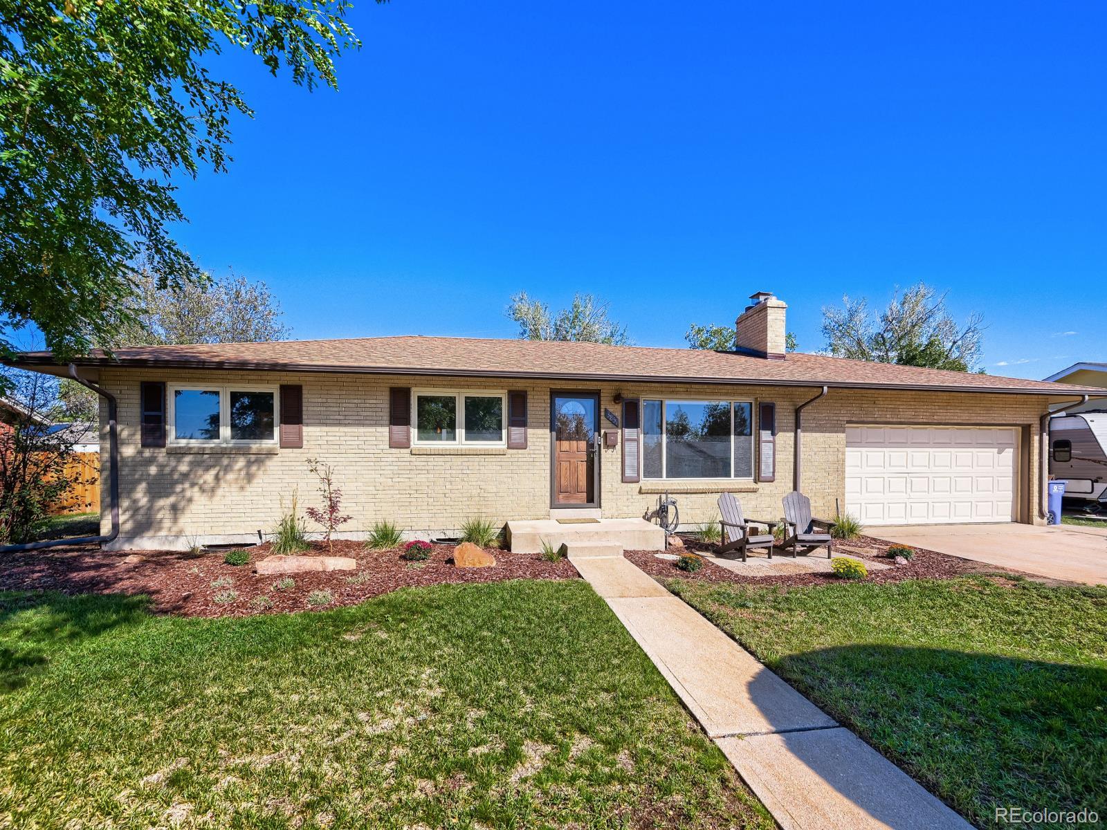 3851 W Greenwood Place