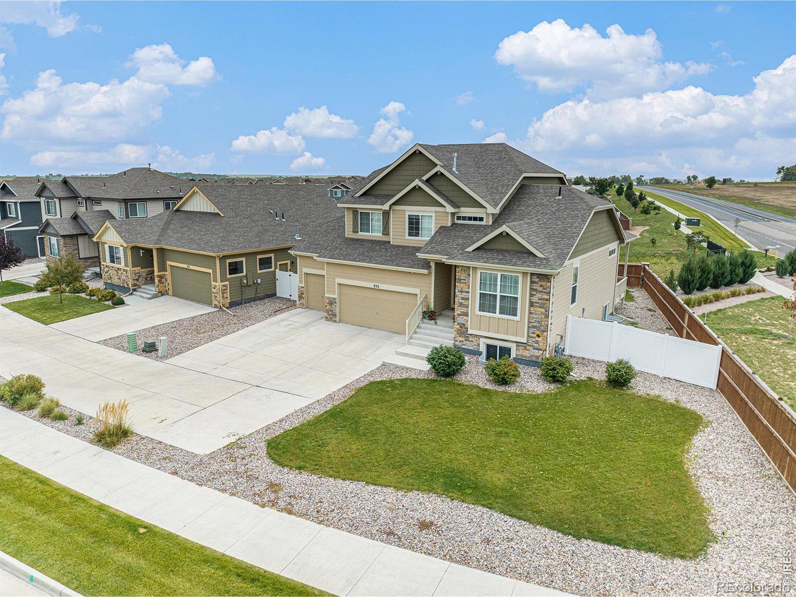933 Ponderosa Drive