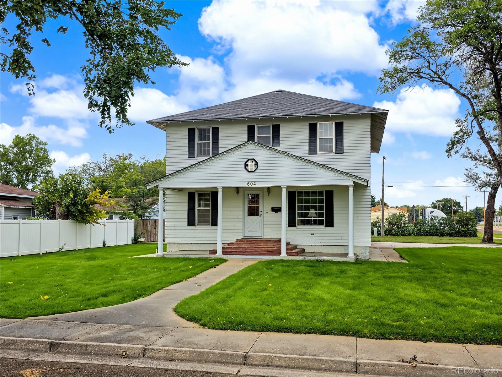604 W 4th Street