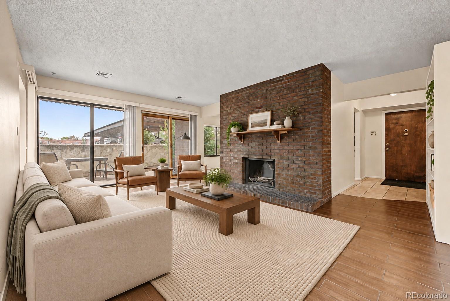 500 Manhattan Drive Unit D4