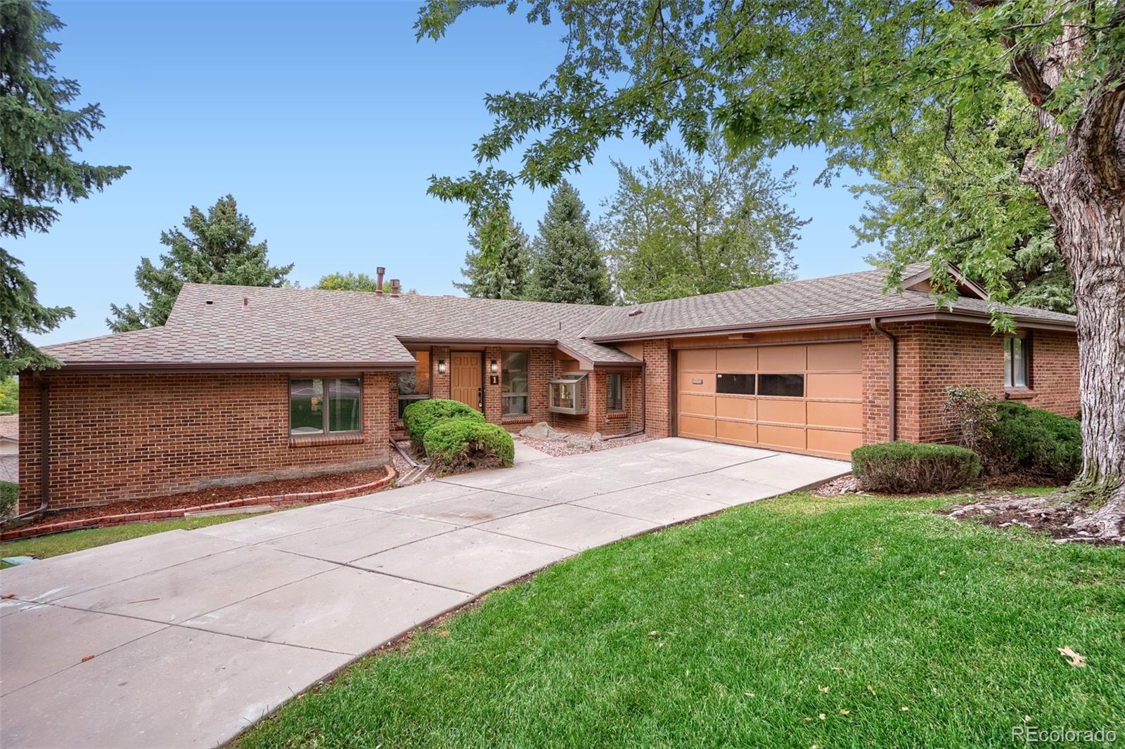 2615 Oak Drive Unit 1