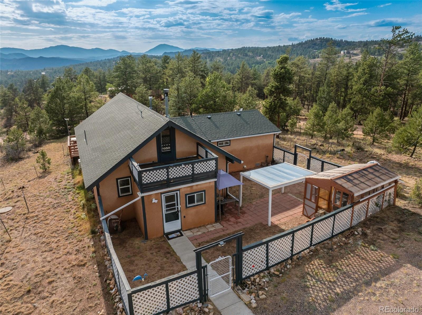 192 Columbine Road