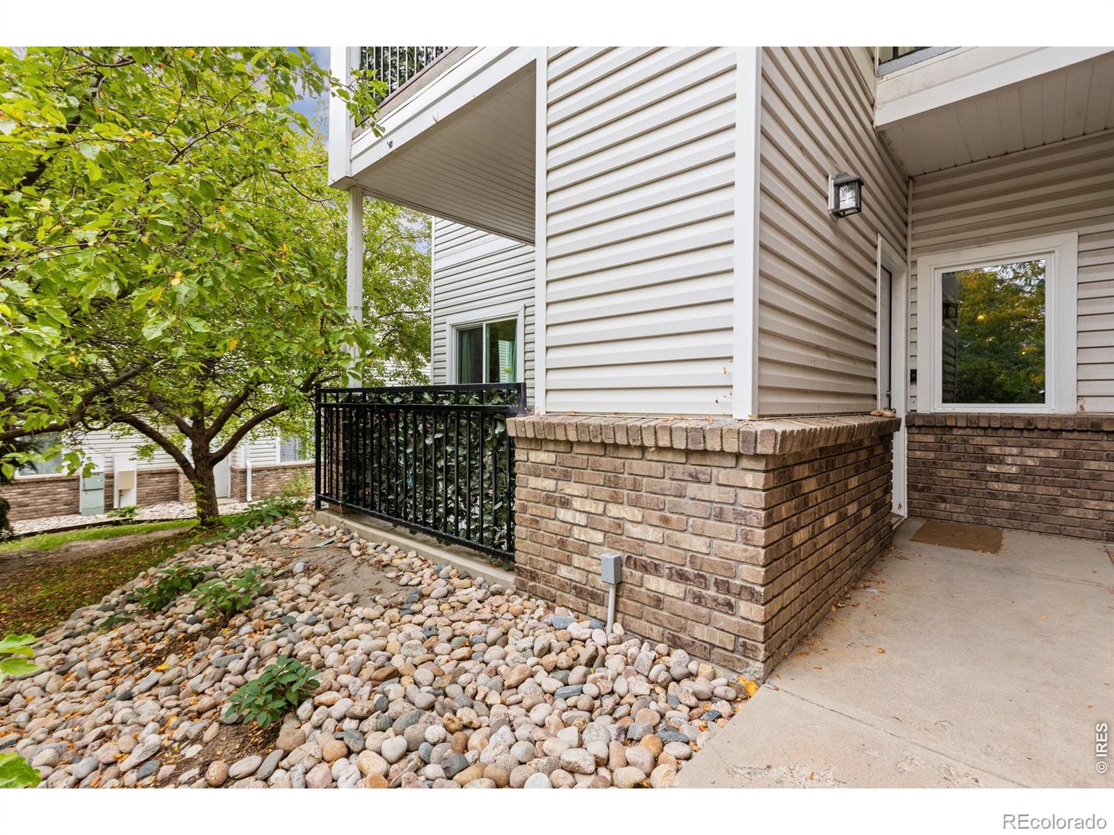 950 52nd Ave Ct Unit 2