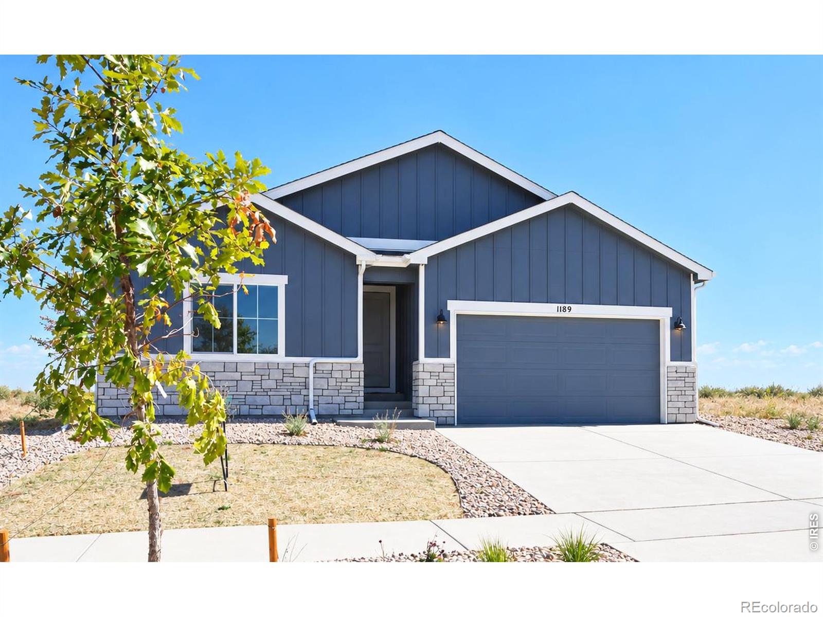 1189 Crown Sparrow Street