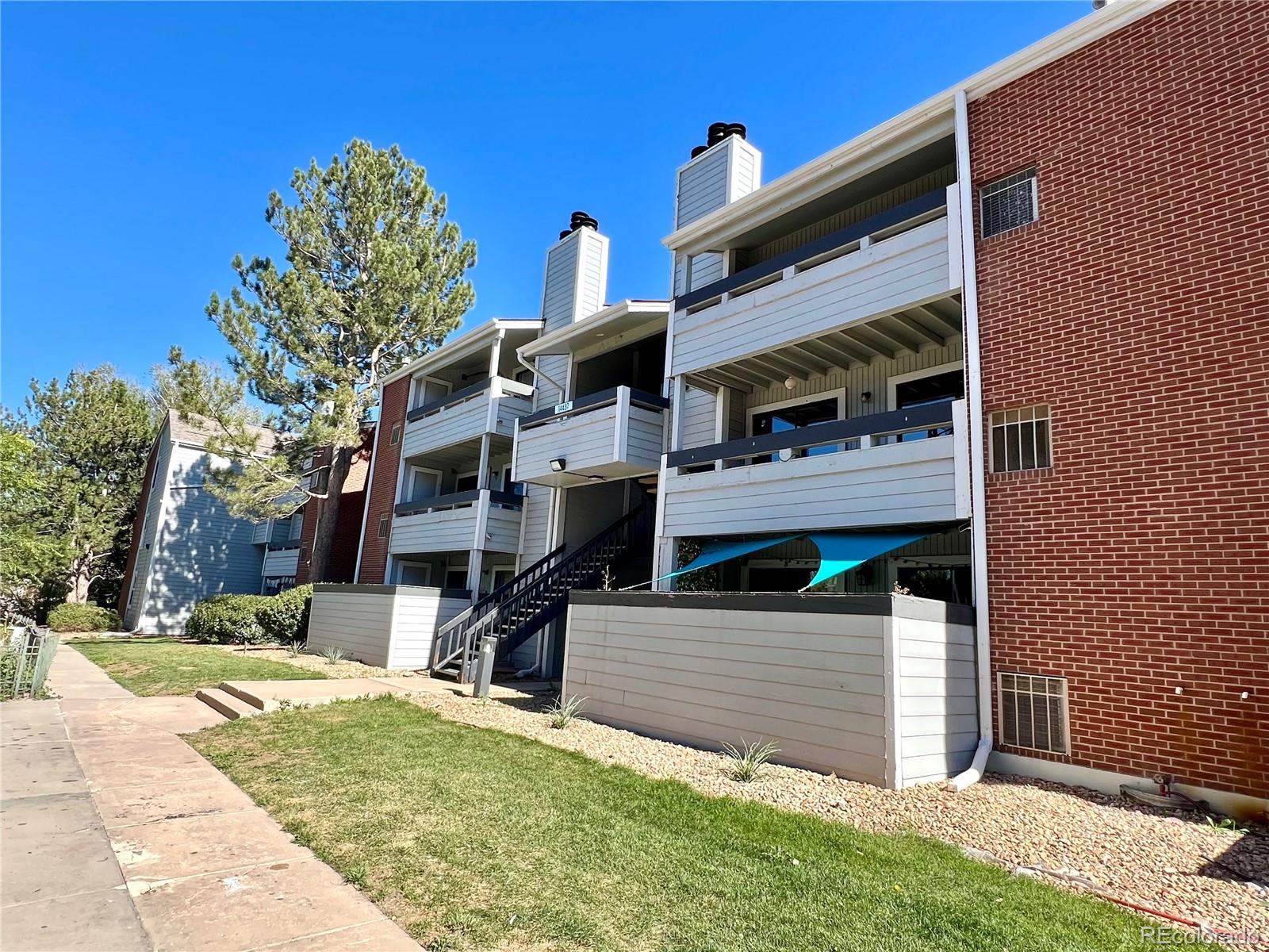 14437 E 1st Drive Unit B10