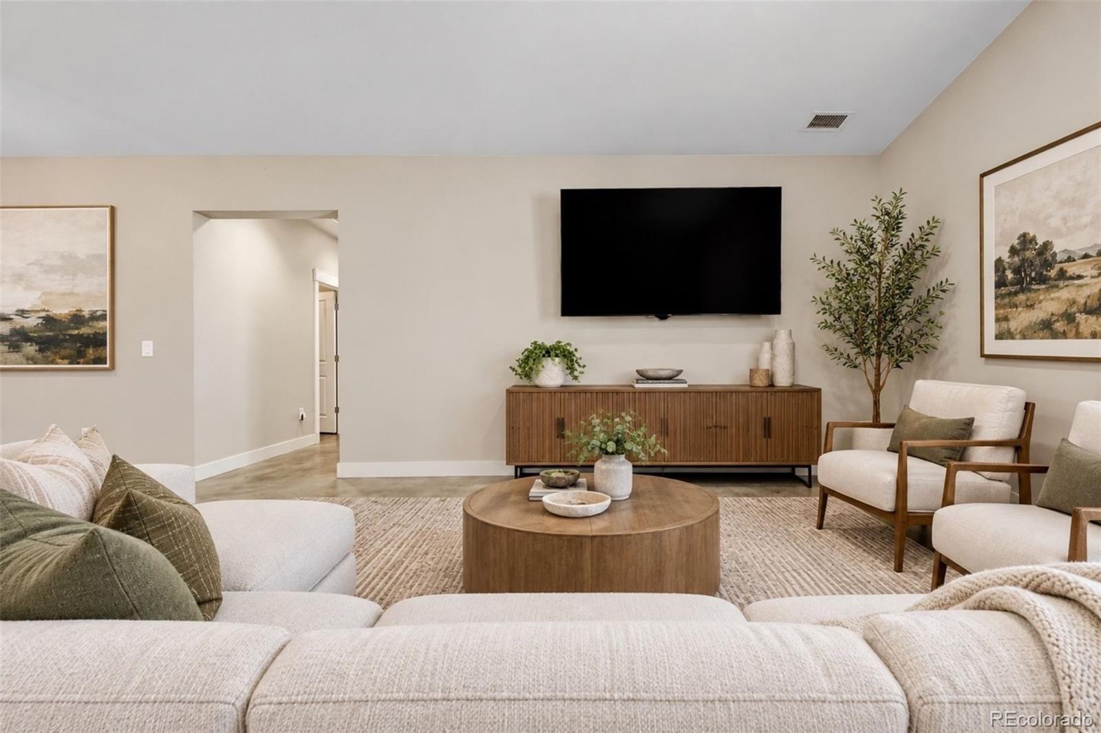 526 Foxtail Place