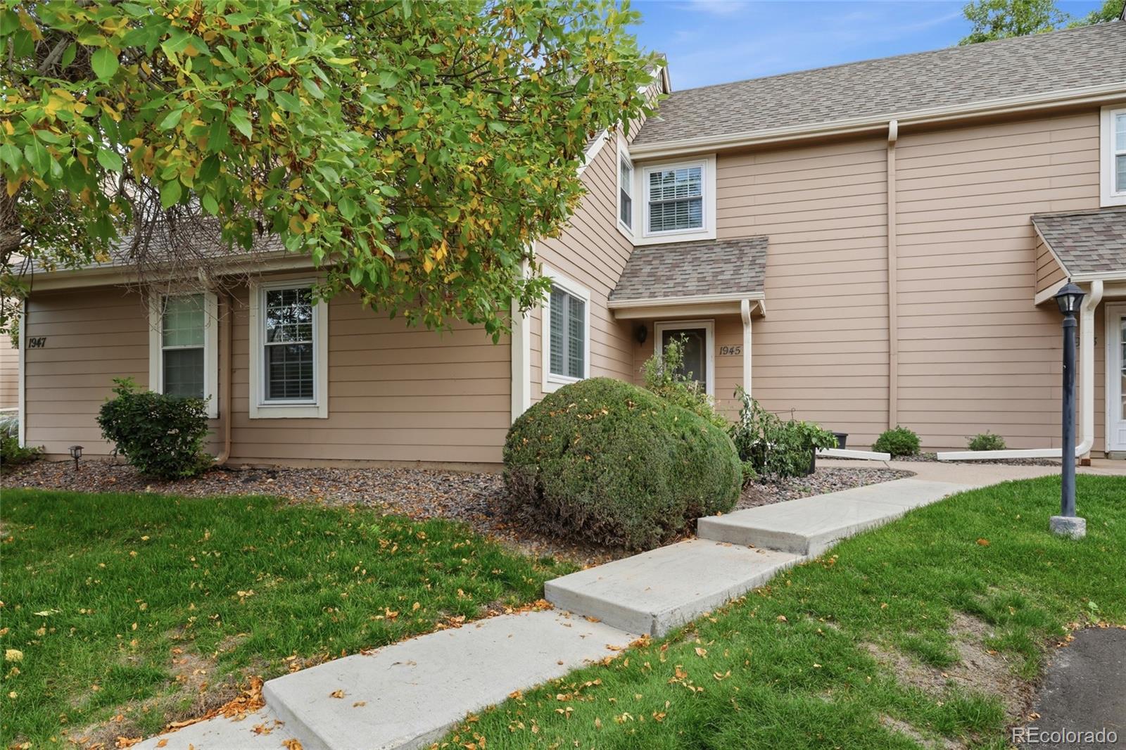 1945 S Xanadu Way