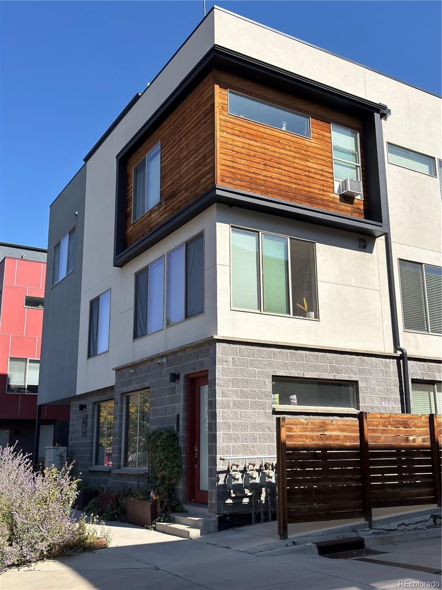 70 Galapago Street Unit 106