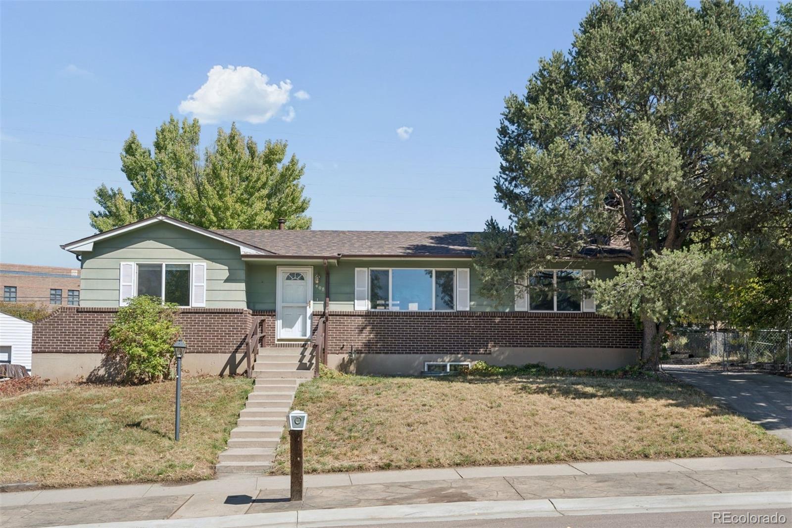 408 Elmwood Drive
