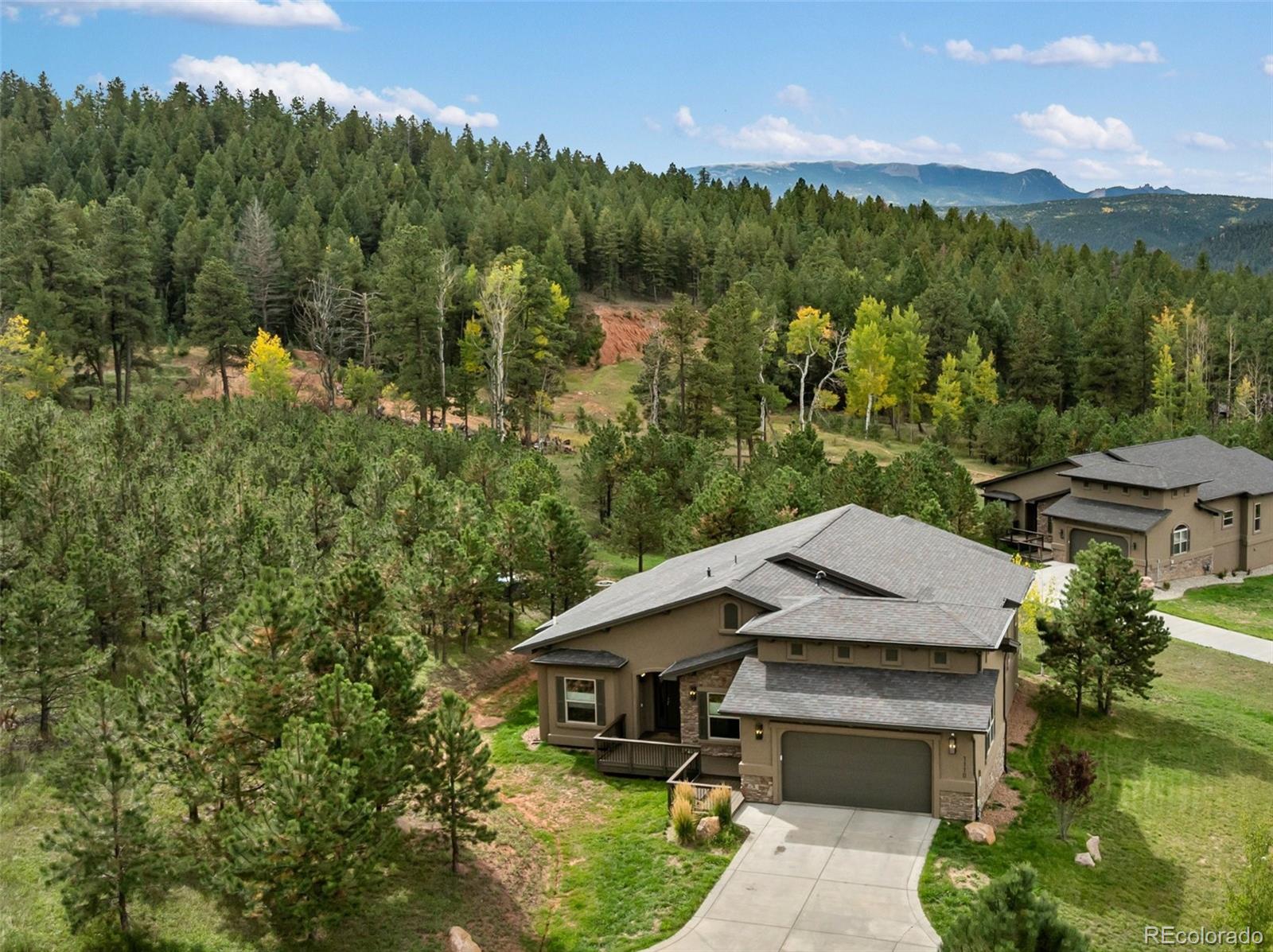 1110 Highlands Court