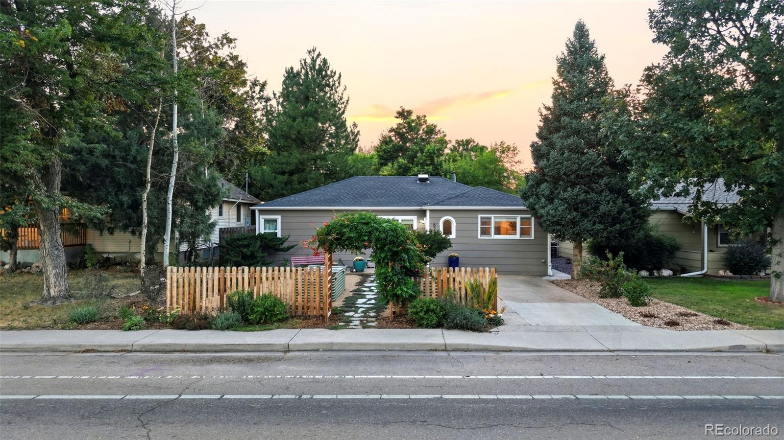 625 Martin Street