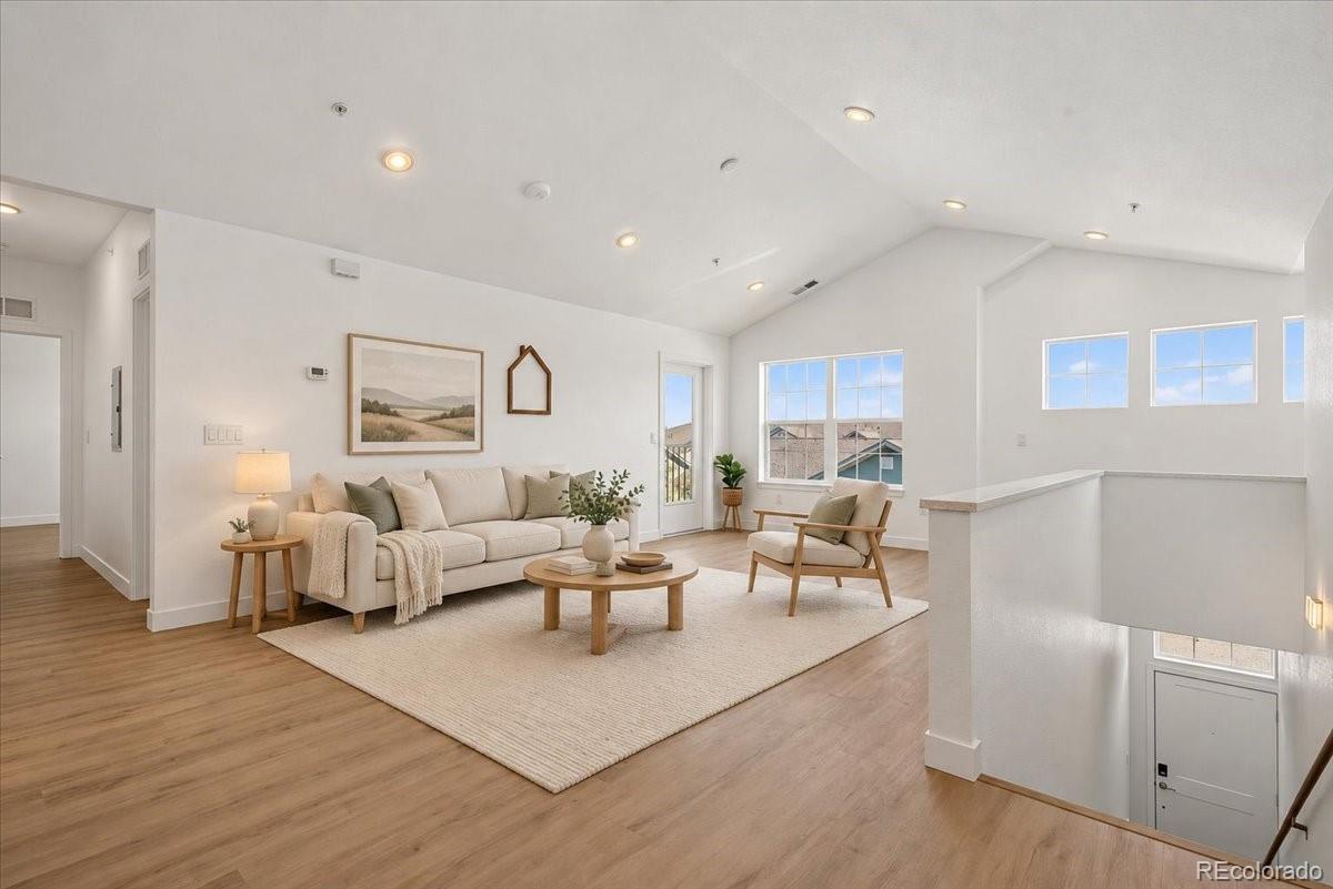 18633 Stroh Road Unit 203