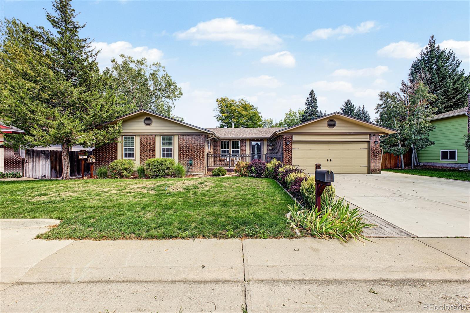 3132 S Boston Court