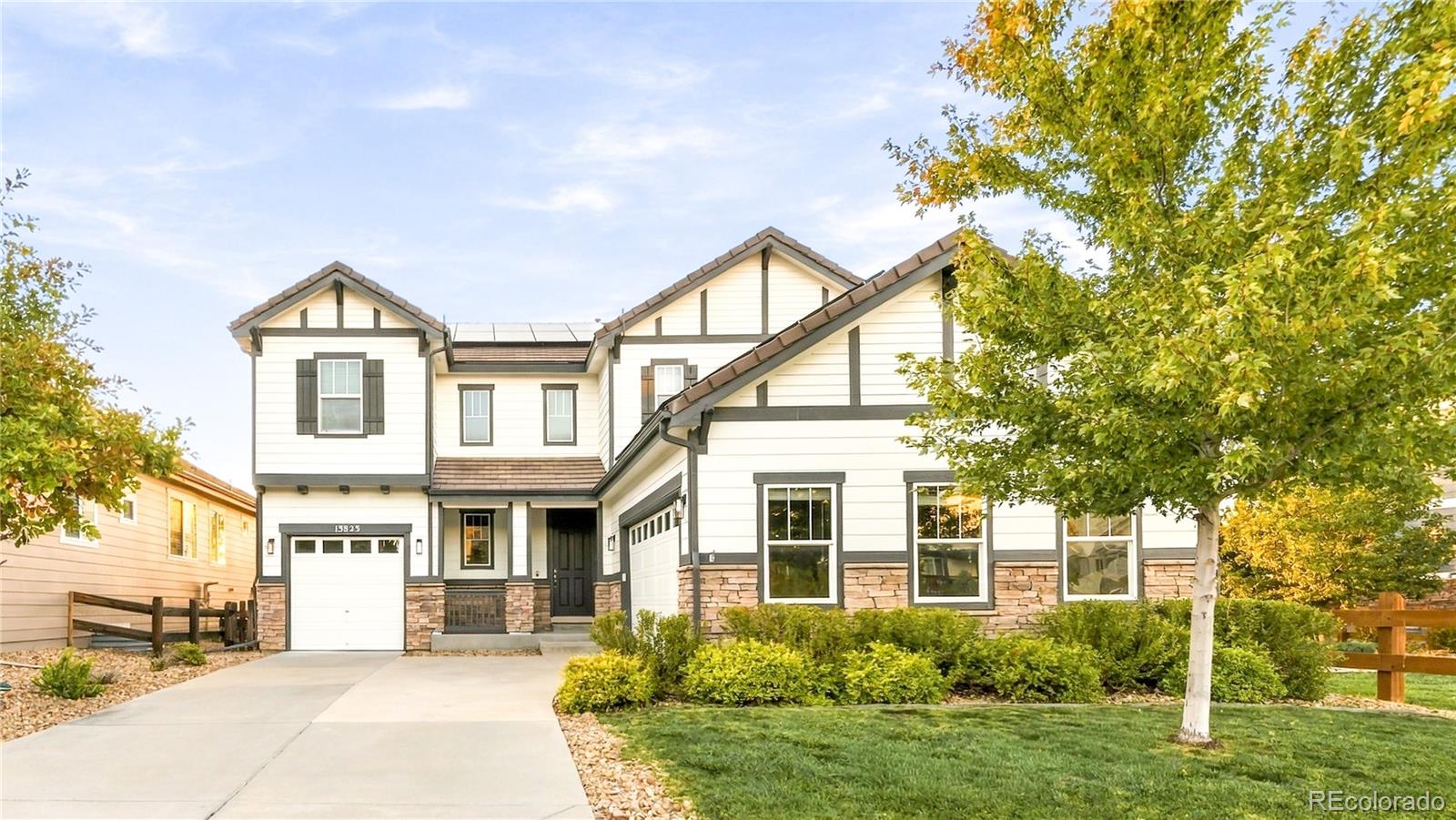 13823 Ashgrove Circle