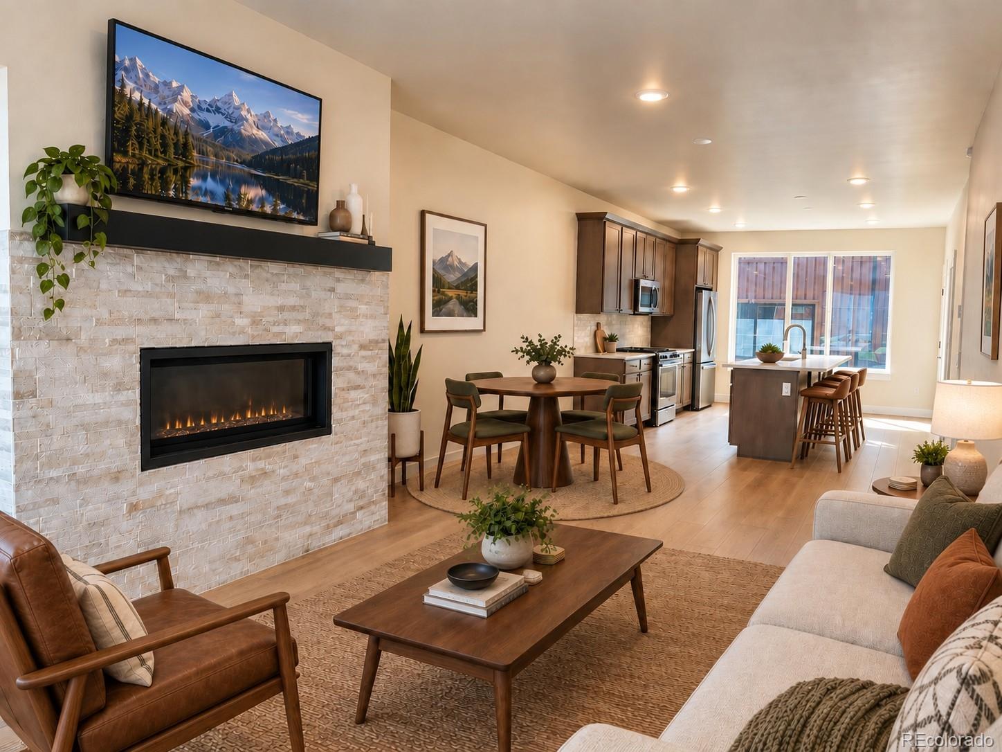 1301 Adams Avenue Unit 128