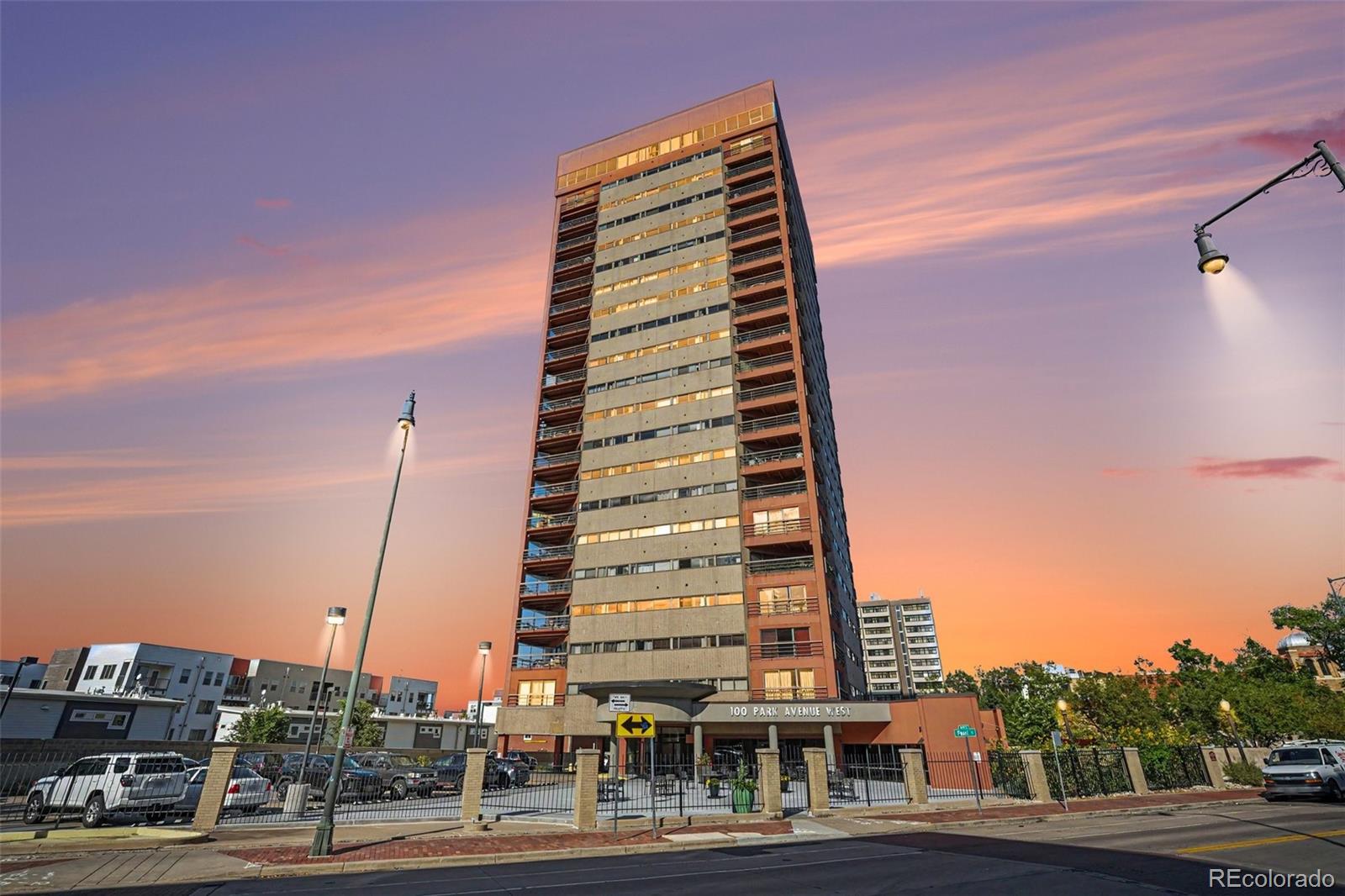 100 Park Avenue Unit 1007