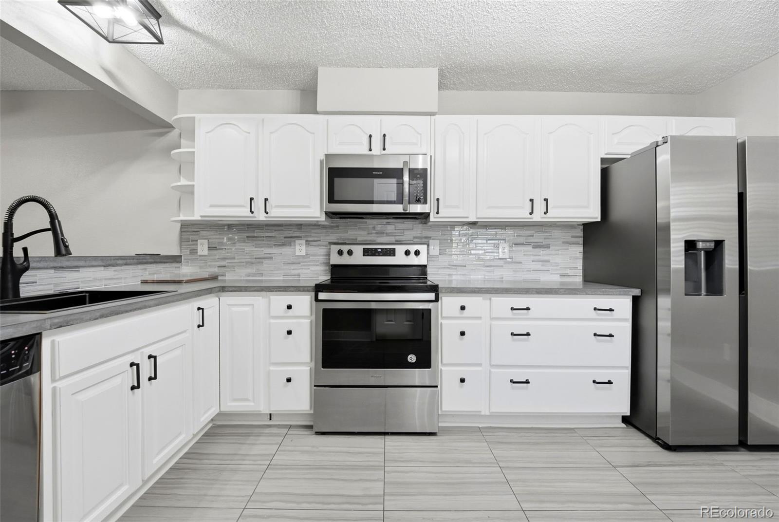 2260 E Geddes Avenue Unit G
