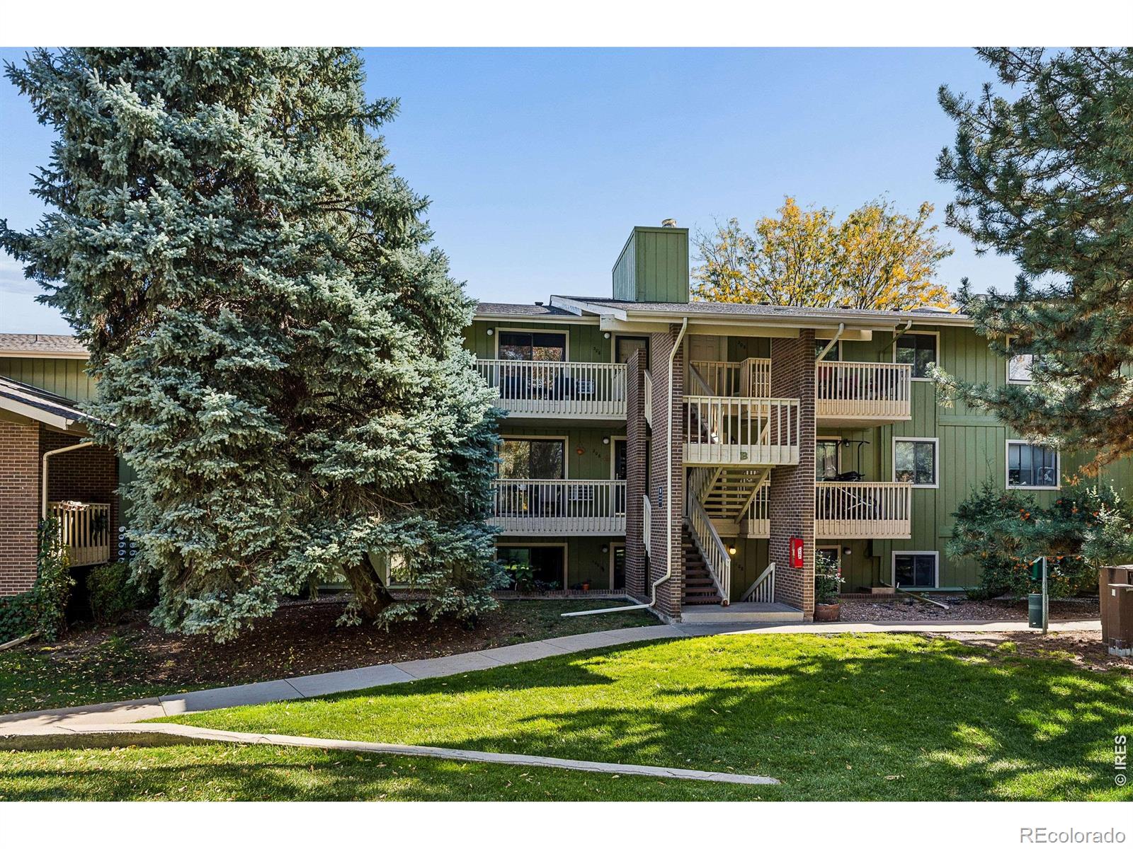 2800 Kalmia Avenue Unit B306