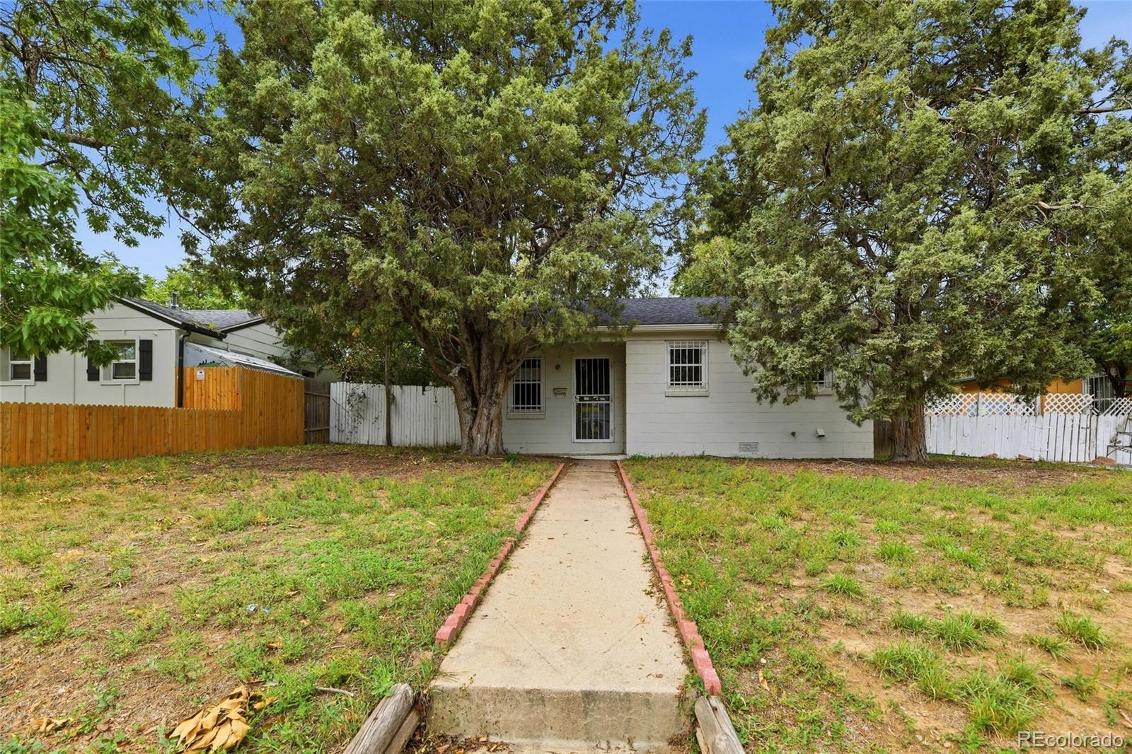 1625 Verbena Street