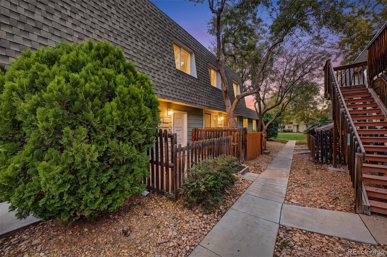 1145 S Oneida Street Unit E