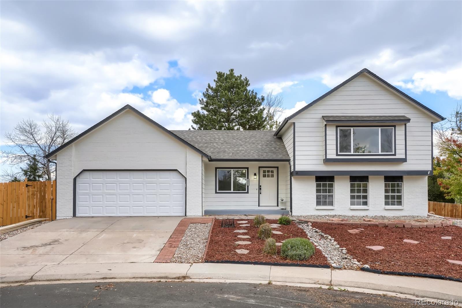 4059 S Dunkirk Way