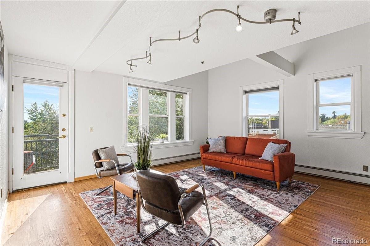 3249 W Fairview Place Unit 217
