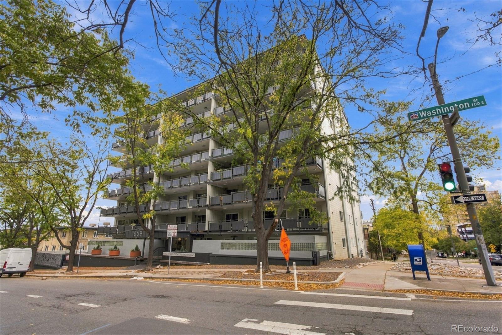 669 N Washington Street Unit 303