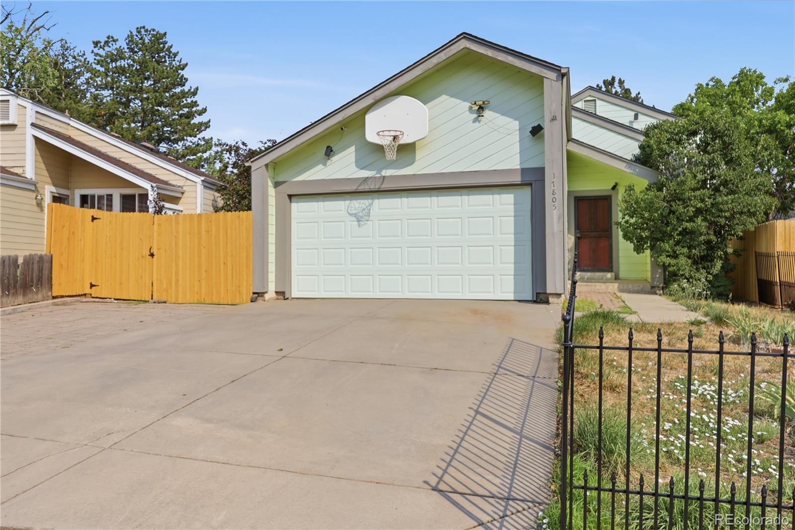 17805 E Ada Drive