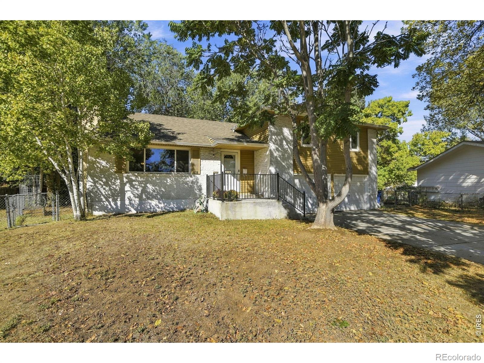 608 Dartmouth Circle