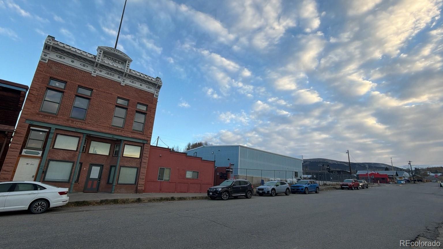 118 W 2nd Street Unit F