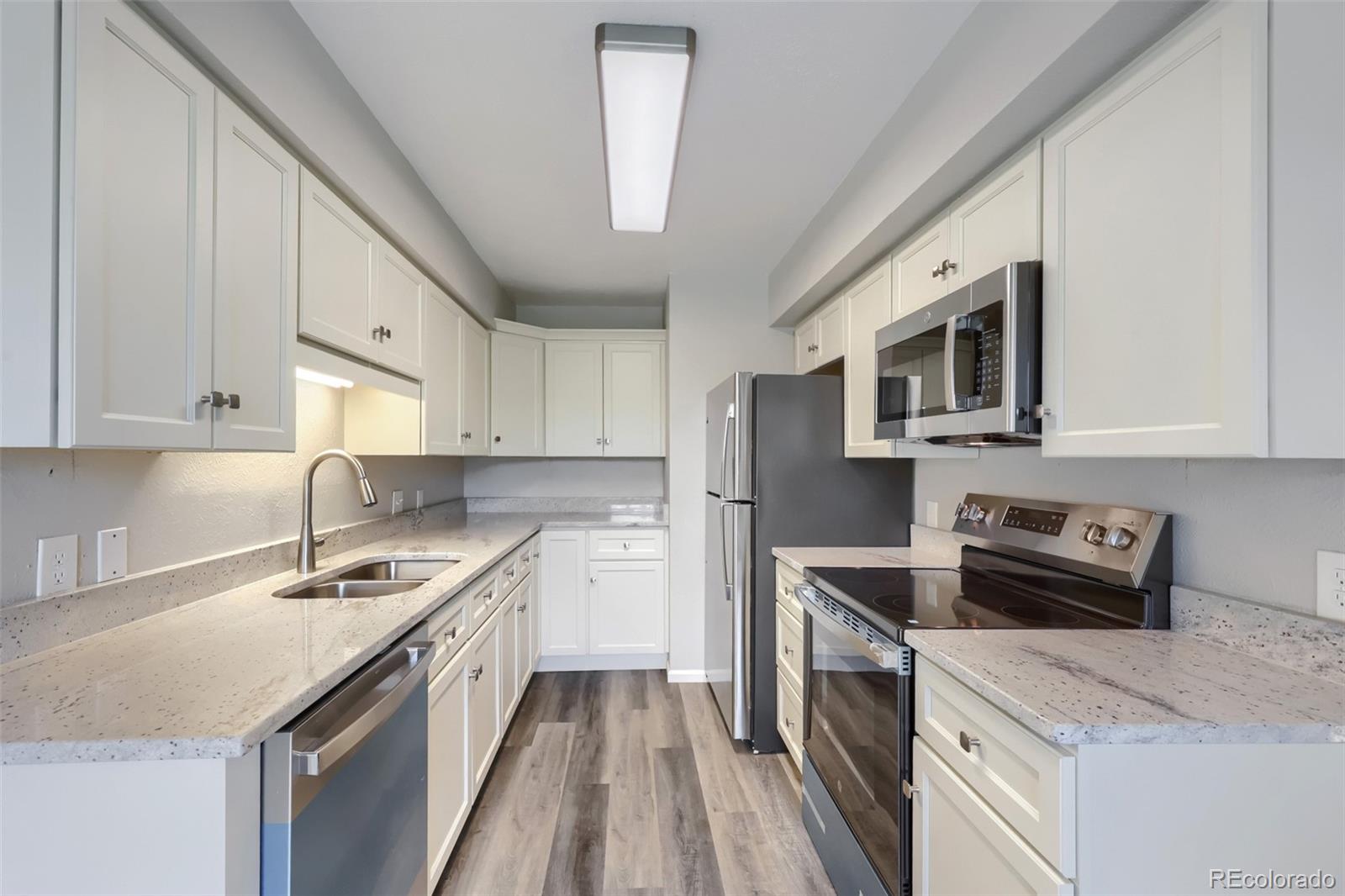 7395 E Eastman Avenue Unit 203L