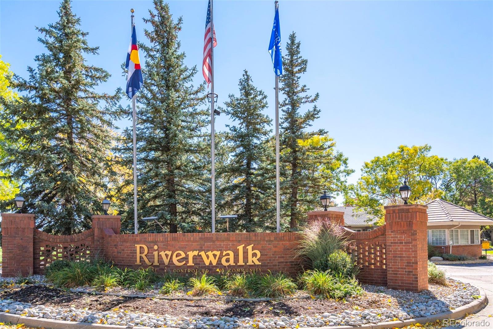 2895 W Riverwalk Circle Unit 109