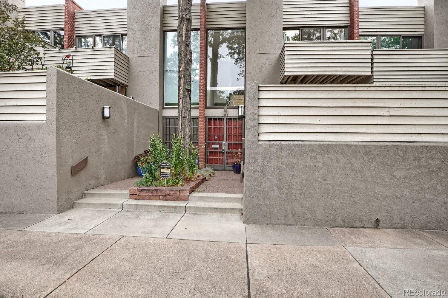468 Josephine Street