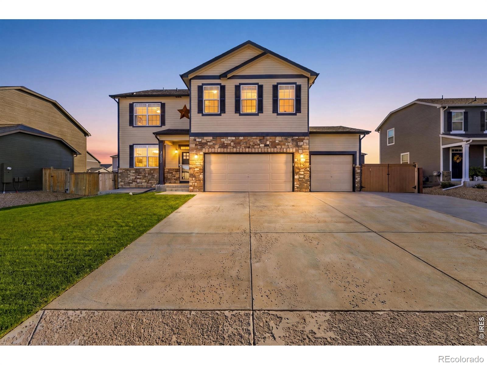 3635 Torch Lily Street