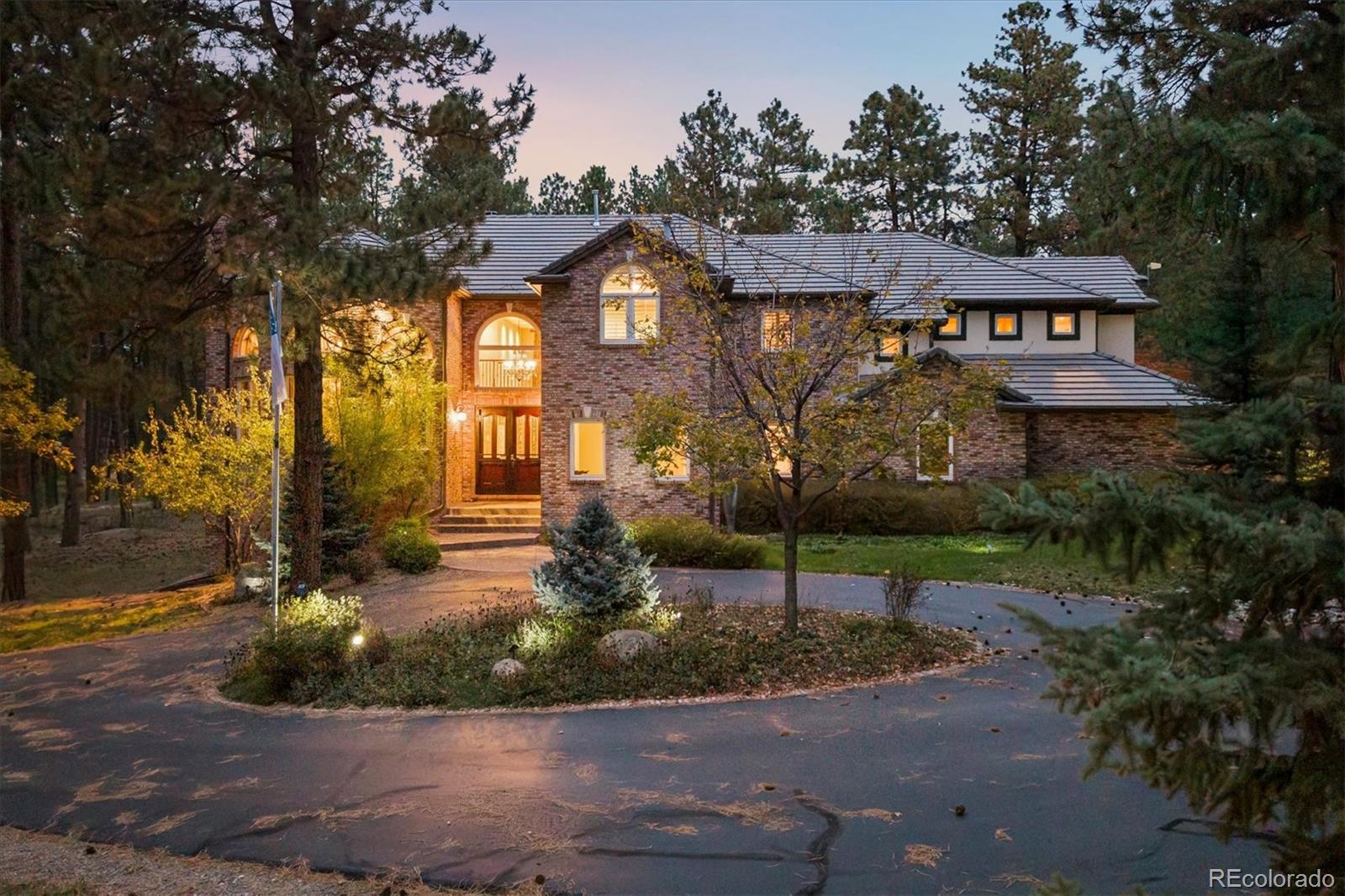 10281 Fawn Circle