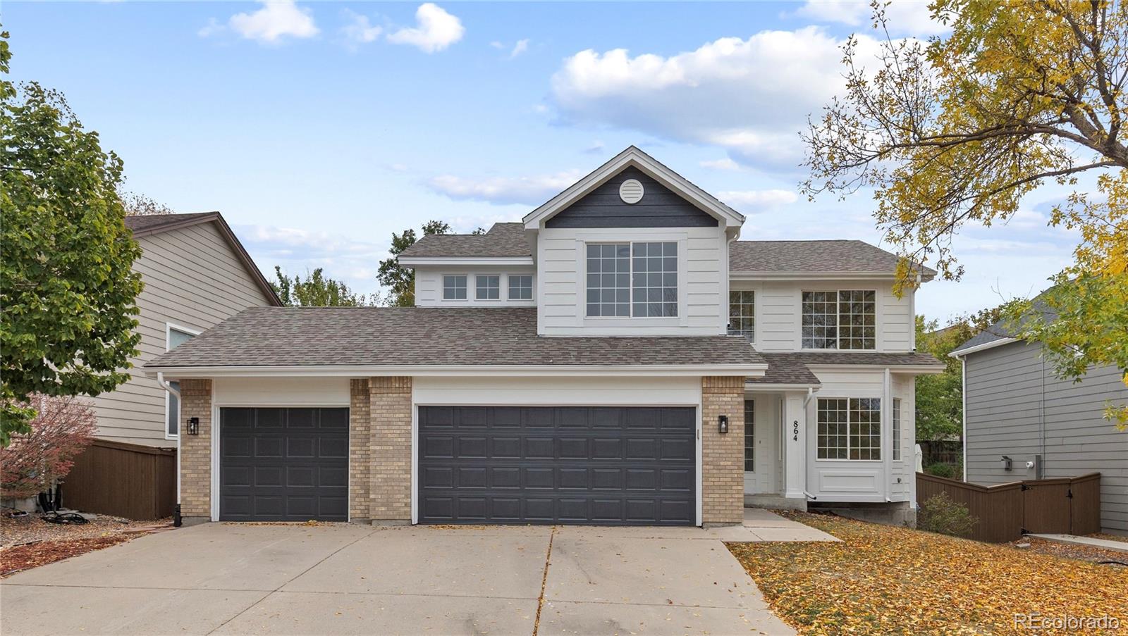 864 English Sparrow Trail