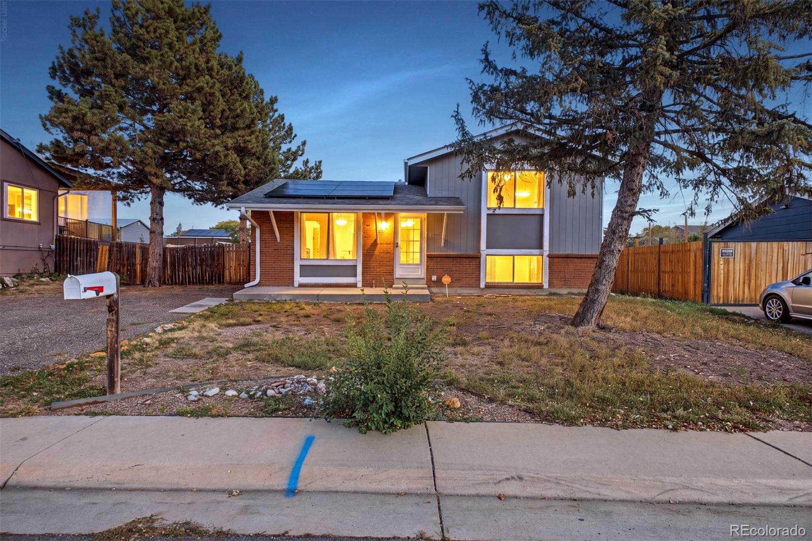 1463 Quivira Drive