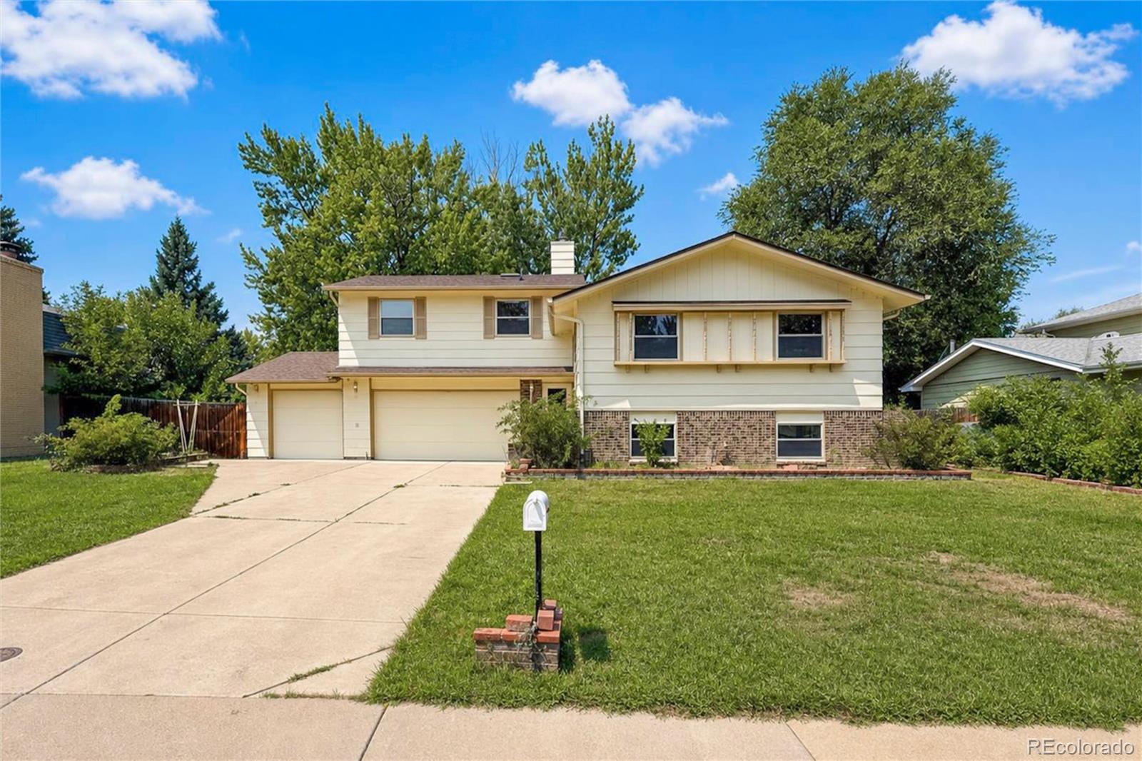 1345 Miramonte Court