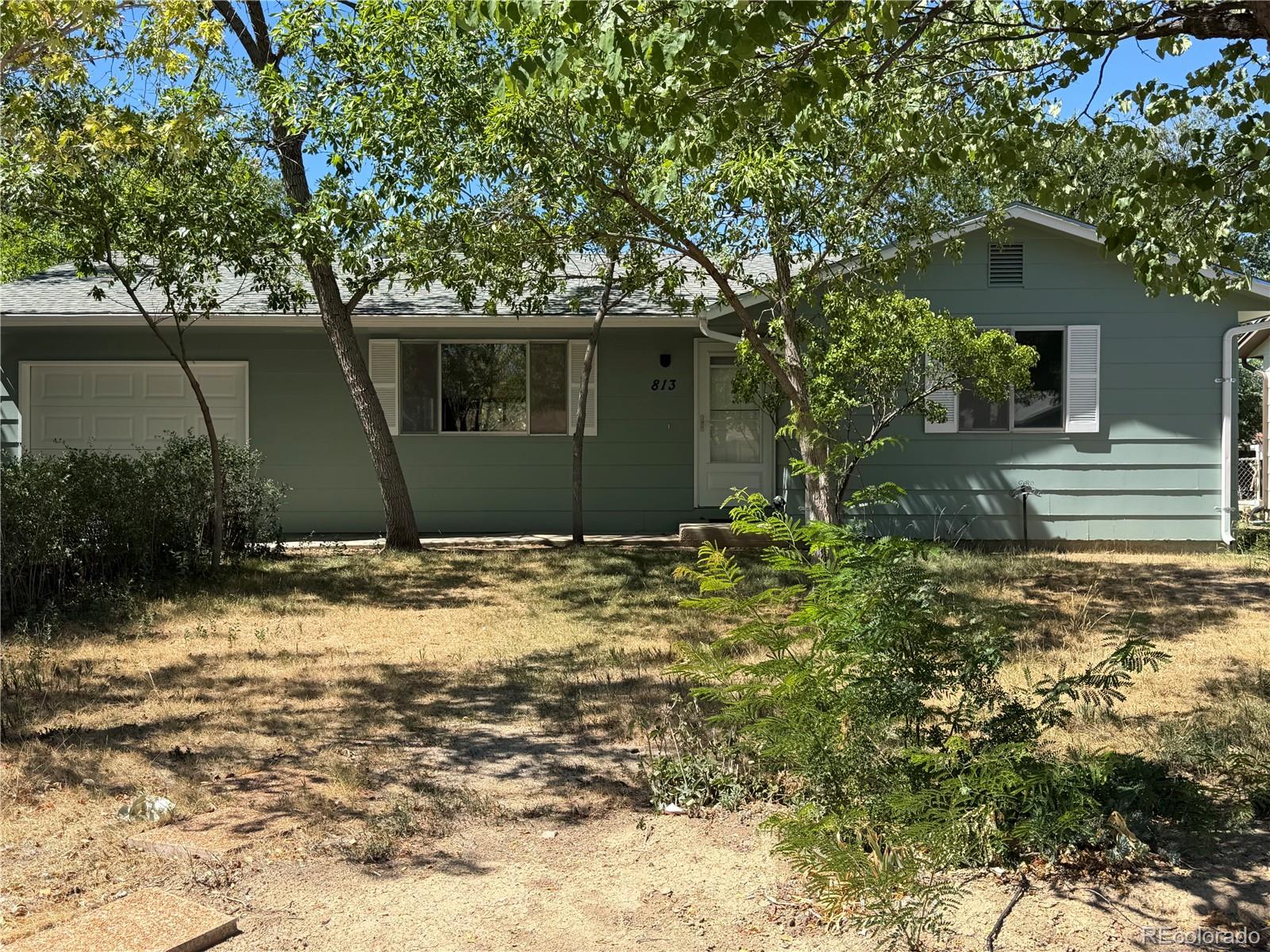 813 Della Vista Lane