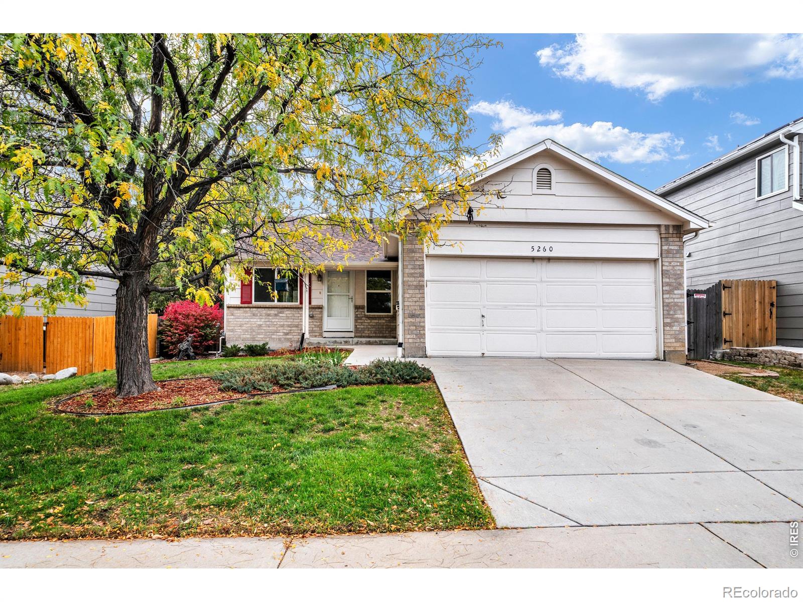 5260 E 128th Way