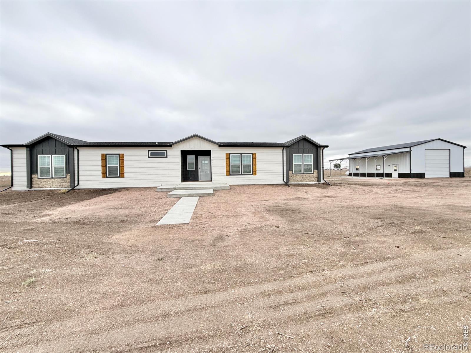 42805 County Road 43